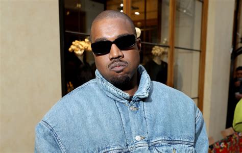  Kanye West'ın Donda 2 Albümünün Sadece STEM Player'da Yayımlanması: Yeni Bir Çağ mı Yoksa Pazarlama Hilesi mi?